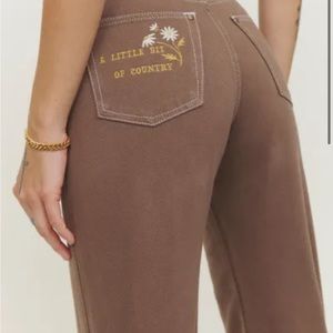 Embroidered Reformation jeans! Light brown/tan